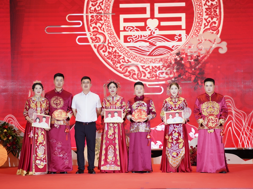 【幸福鐵建，一路黔行】中鐵十五局城建公司集體婚禮(圖12)