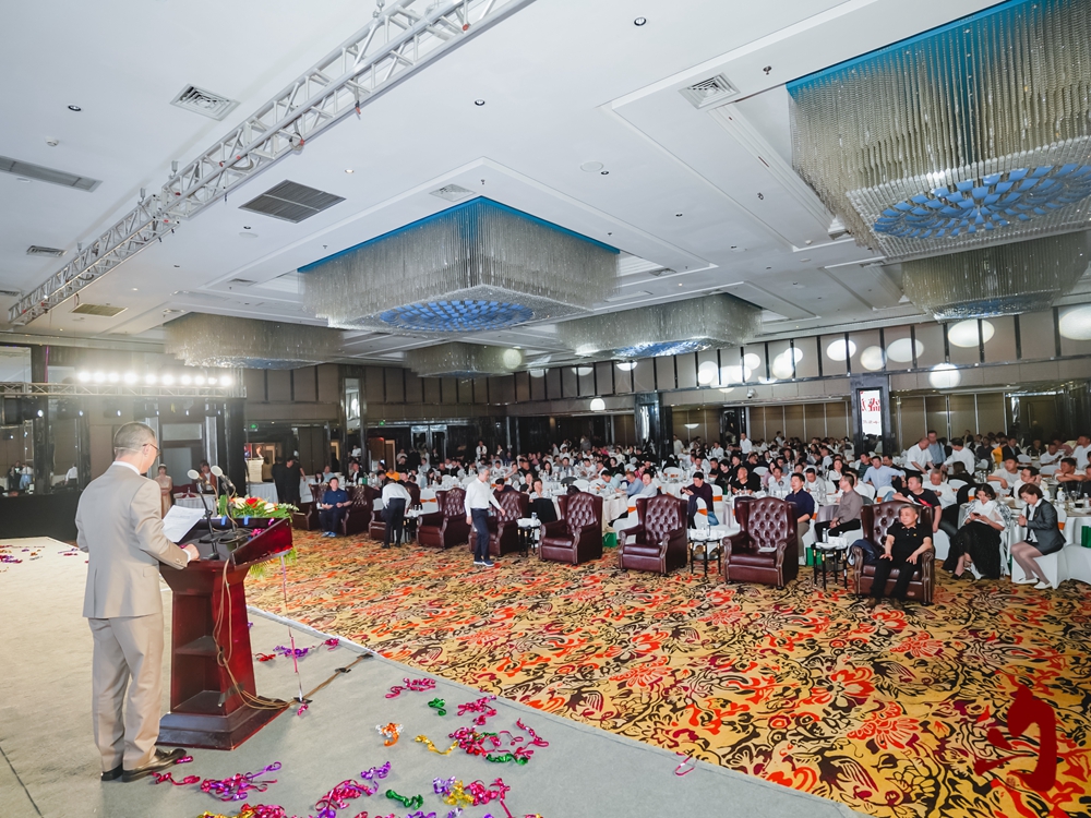 貴州勻酒十年戰(zhàn)略暨勻酒1979新品發(fā)布會(huì)(圖11)